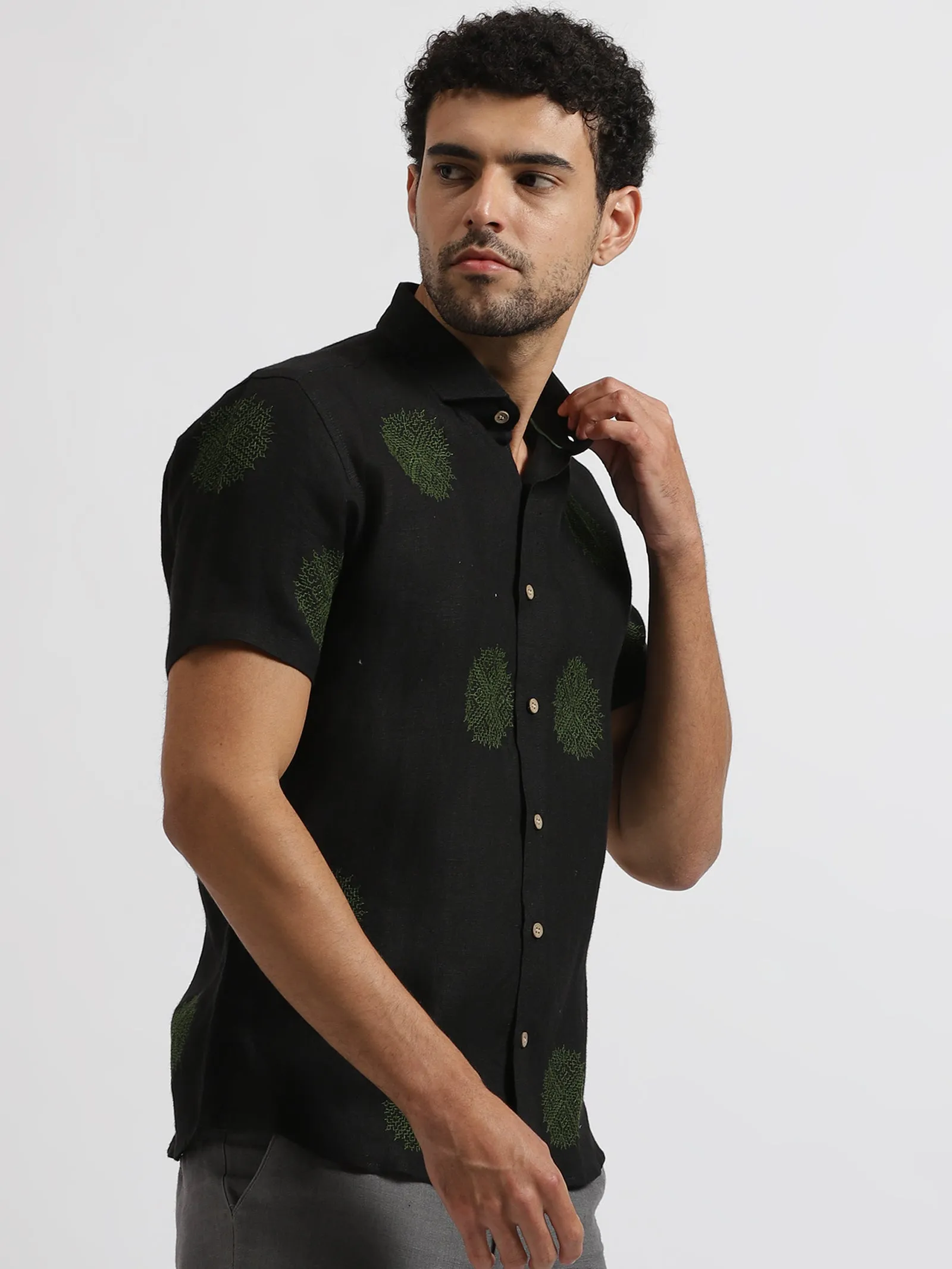 Shane - Pure Linen Embroidered Half Sleeve Shirt - Black & Green