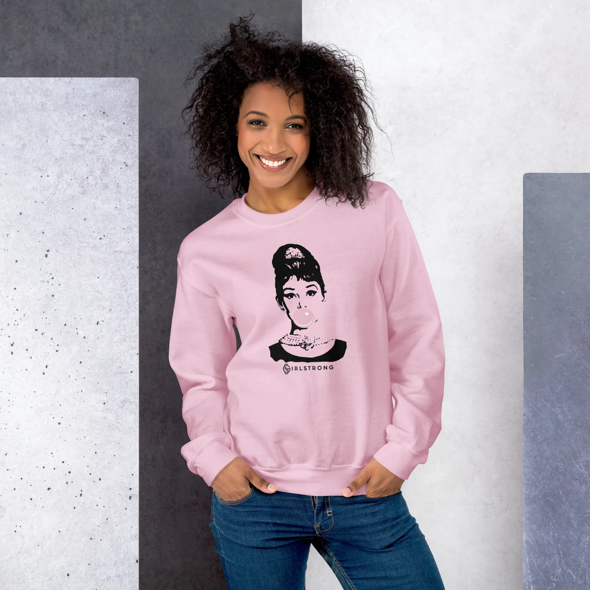 THE ESSENTIAL UNISEX SWEATSHIRT PINK AUDREY HEPBURN